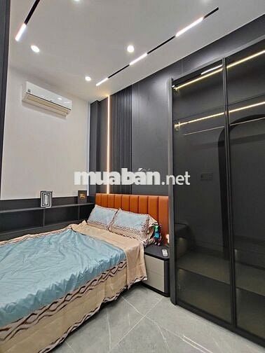 Mua là lời nhà 2.39 tỷ Đ. Hai Bà Trưng, Đông Hoà, đang cho 15tr/tháng