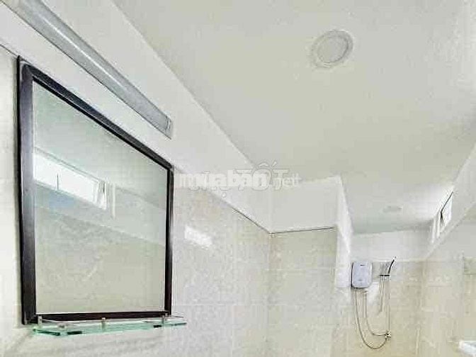 TRỐNG SẴN CHDV STUDIO BANCONG NGAY CHỢ BÀ CHIỂU - CẦU BÔNG QUẬN 1