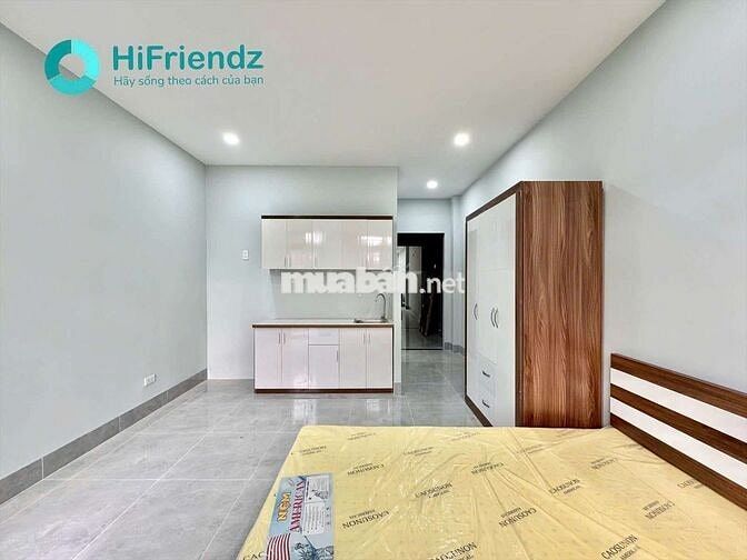 Căn hộ ban công view thoáng mát , nhà mới full nội thất cao cấp PTH f7