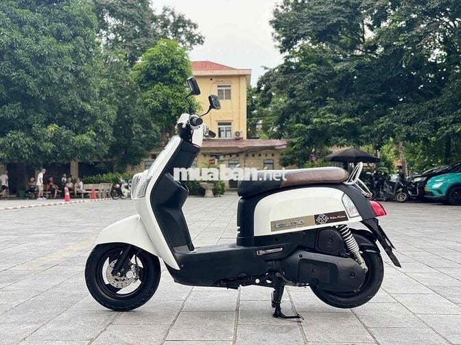 Cuxi 100fi sơn máy zin 100% đại chất 1 chủ b h nôi