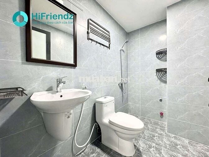 Căn hộ ban công view thoáng mát , nhà mới full nội thất cao cấp PTH f7