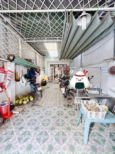 Nhà 3 tầng hẻm xe hơi 1 sẹc gần ngã tư Nguyễn Thị Thập Quận 7. 4,5*28 