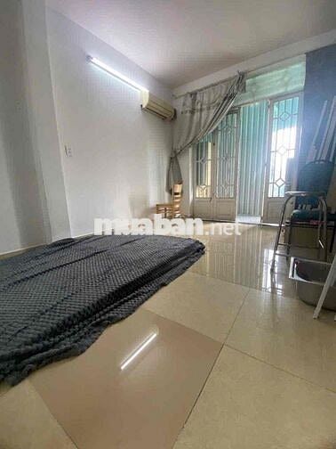 2 PHÒNG NGỦ - 1 PHÒNG KHÁCH - 60m2 RỘNG RÃI - FULL CỬA SỔ TRỜI THOÁNG