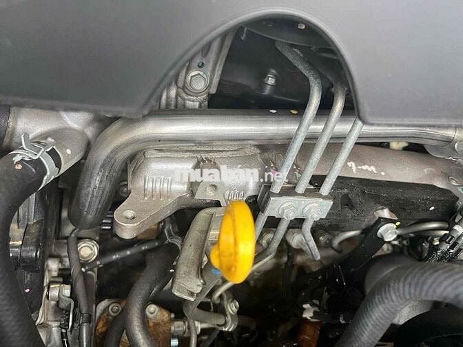 Toyota Fortuner 2013 2.5G - 100 km