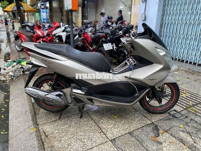 Honda PCX 125 2016 mới 90% hồ sơ gốc cầm tay