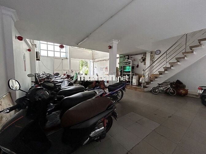 PHÒNG TRỌ 15M2 Ở PHẠM VĂN HAI GIAO ĐƯỜNGTRƯỜNG SA, LÊ VĂN SĨ, CHỢ PVH
