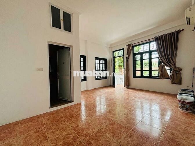 LẠC LONG QUÂN - NHÀ ĐẸP RỘNG, THOÁNG 60M, 5 TẦNG 11,8 TỶ CỰC HỢP LÝ