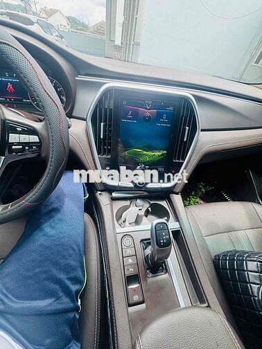 VinFast Lux A2.0 2022