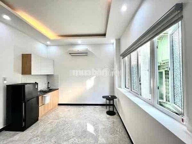 Căn Hộ Cao Cấp Mới Xây Cửa Sổ Thoáng Thích Quảng Đức Phú Nhuận