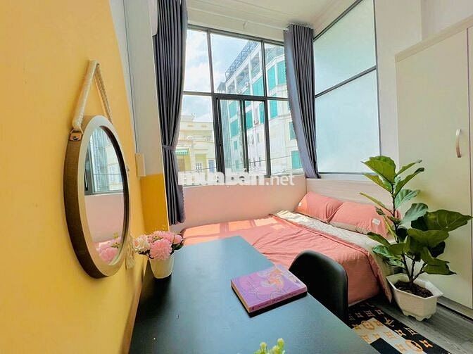 PHÒNG ĐẸP GIÁ TỐT NGAY CÔNG VIÊN LÀNG HOA