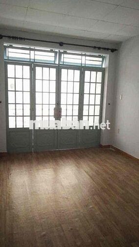 cho thuê nhà 4pn3wc đường CMT8 p5 Tân bình