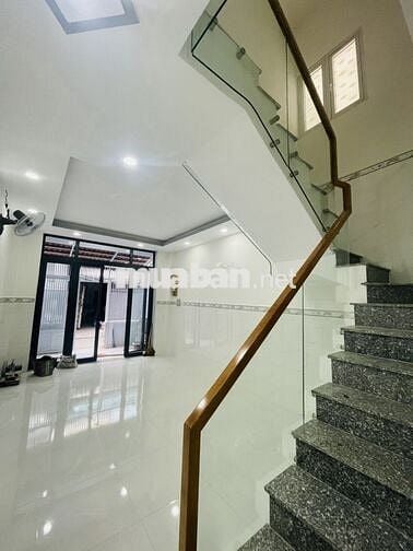 Nhà đẹp Bùi Thị Xuân P1 Tân Bình, HXH, 2 tầng kiên cố chỉ 4.6 tỷ