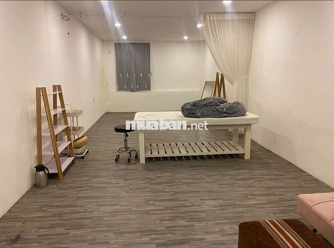 MT Phan Đình Phùng 160m2 có 1 Lầu 2 Phòng Ngay Ngã 4 Gần Nguyễn Kiệm