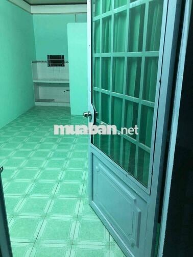 Phòng trọ 21m2 gần đường Hà Hoàng Hổ, gần trường Đại Học An Giang