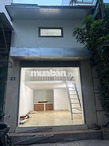 Cho thuê nhà ngõ 258 tân mai 35m2 gác xép rộng 30m ô tô đỗ cửa