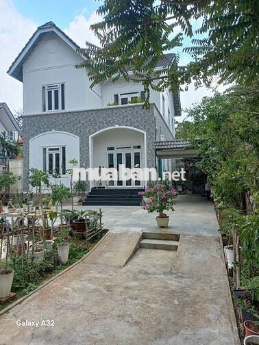 Bán VILLA sân vườn KQH Yersin Đà Lạt- chính chủ