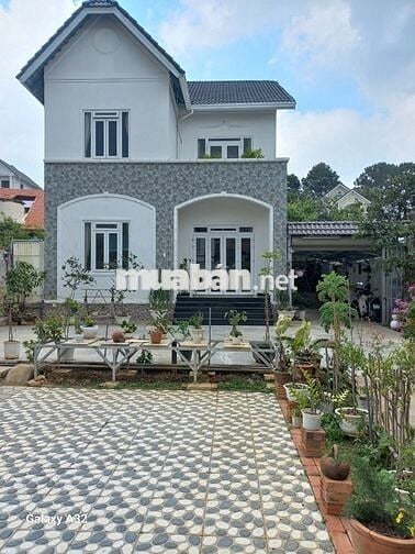 Bán VILLA sân vườn KQH Yersin Đà Lạt- chính chủ