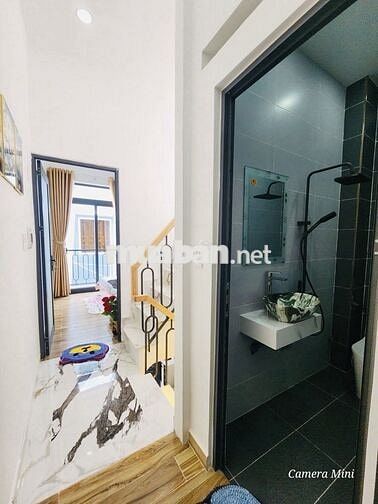 NHÀ 2 TẦNG, FULL NỘI THẤT, NỞ HẬU, SÁT HXH, THỐNG NHẤT,P16,CHỈ 3.9 TỶ