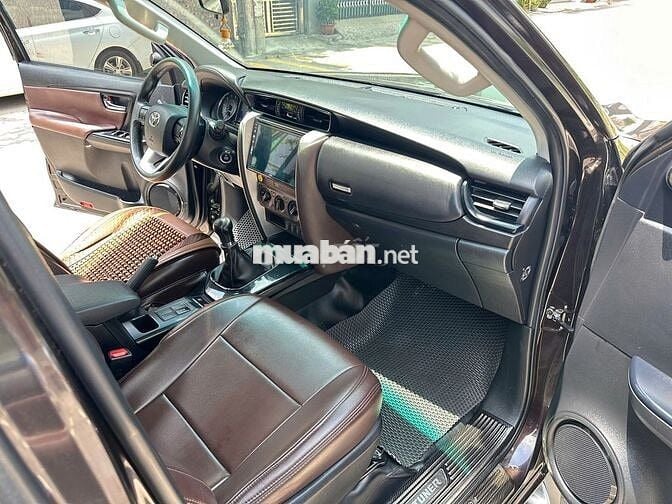 Toyota Fortuner 2.4G 4x2MT cuối 2019, số tay 1 chủ