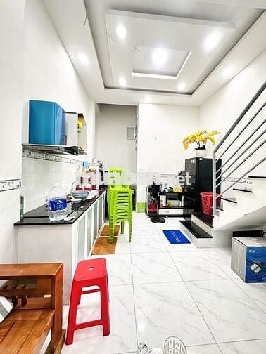 DTSD 60 M2 NHÀ 2 TẦNG, HẺM ĐƯỜNG THỐNG NHẤT, P15, GV, GIÁ 3.550 TỶ TL.
