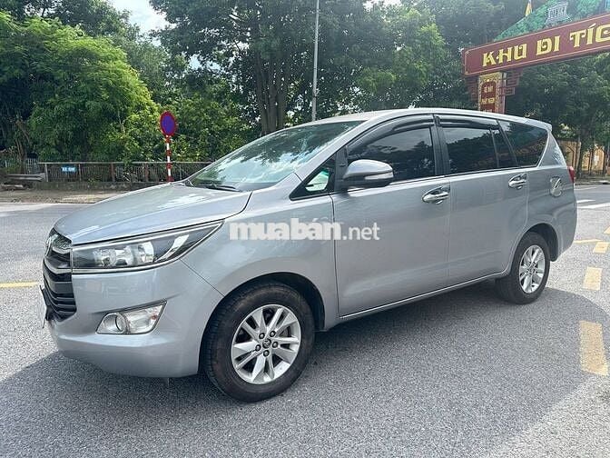 Toyota INNOVA 2.0E cuối 2017, số tay. Xe Quá Đẹp