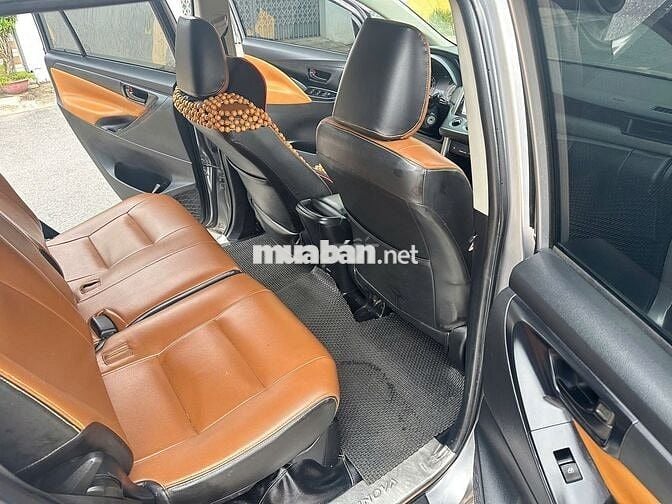 Toyota INNOVA 2.0E cuối 2017, số tay. Xe Quá Đẹp