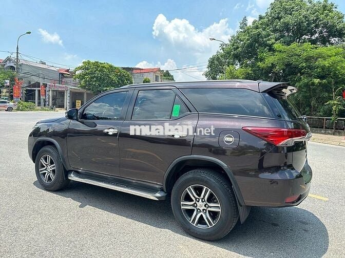 Toyota Fortuner 2.4G 4x2MT cuối 2019, số tay 1 chủ