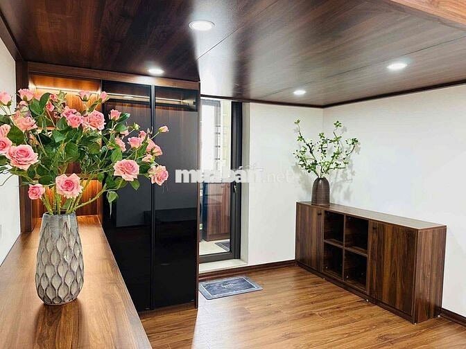 BÁN NHÀ TẬP THỂ TRẦN HƯNG ĐẠO - HOÀN KIẾM 80M - LÔ GÓC - 3P. NGỦ
