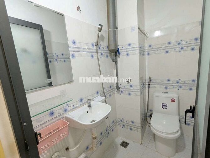 Phòng trọ 1 người tại đường Cách Mạng Tháng Tám