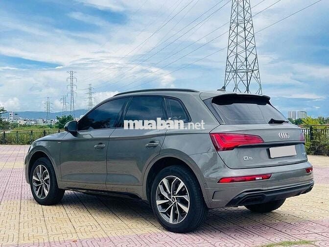 Audi Q5 2024 Sline 45 TFSI Quattro - 5000 miles