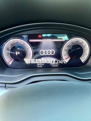 Audi Q5 2024 Sline 45 TFSI Quattro - 5000 miles