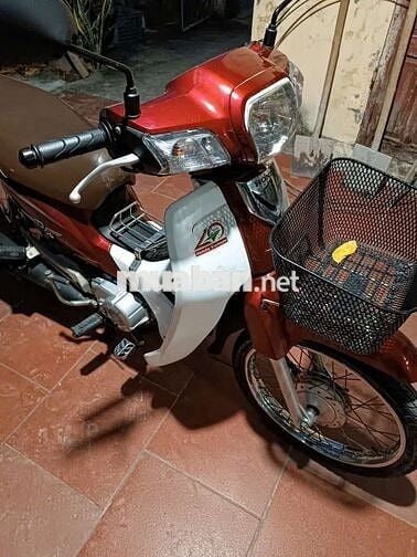 Honda Dream đỏ trắng, đời 2016