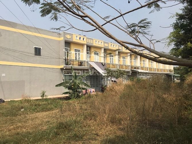 cho thuê nhà 1 lầu đúc B05 khu B GSR