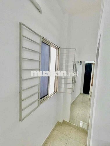 PHÒNG TRỌ CÓ GÁC GIÁ RÊ KHU PHAN XÍCH LONG - GẦN BỜ KÈ HS-TS