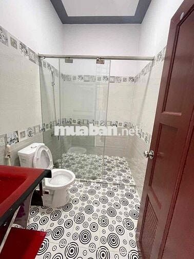 Nhà 2 lầu full nội thất kdc Hưng Phú 1