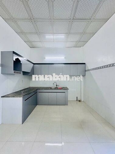Cần Bán gấp căn nhà cấp 4 ở Đ. Nguyễn Thị Lắng - SHR - Giá 785tr