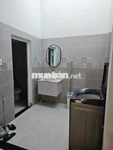 Nhà Full Nội Thất Sân Xe Hơi Tx25 3Pn Mặt Tiền Kinh Doanh
