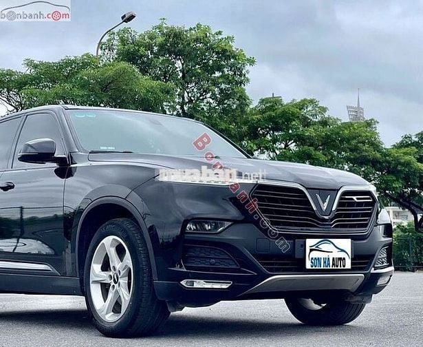 VinFast Lux SA 2.0 2.0 AT 2021