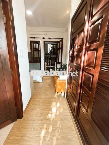 Căn Hộ Studio sát bên trường Văn Lang cs2, có bancol thoáng, mgr, FNT