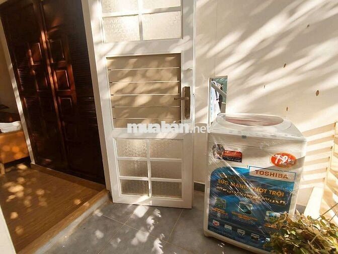 Căn Hộ Studio sát bên trường Văn Lang cs2, có bancol thoáng, mgr, FNT