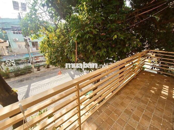 Căn Hộ Studio sát bên trường Văn Lang cs2, có bancol thoáng, mgr, FNT