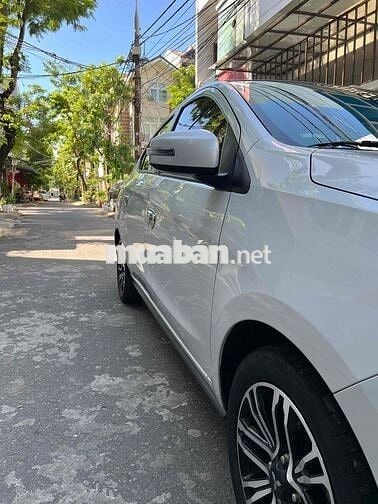 Mitsubishi Attrage 2021 1.2L CVT Premium - 14000km