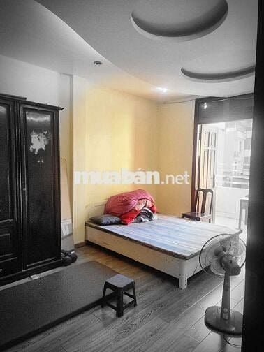 Cho thuê nhà gần trường Đại học Thăng Long