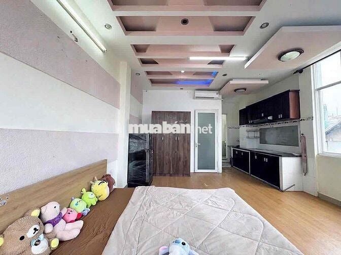 studio cửa sổ lớn Nơ Trang Long Văn Lang Bình Thạnh