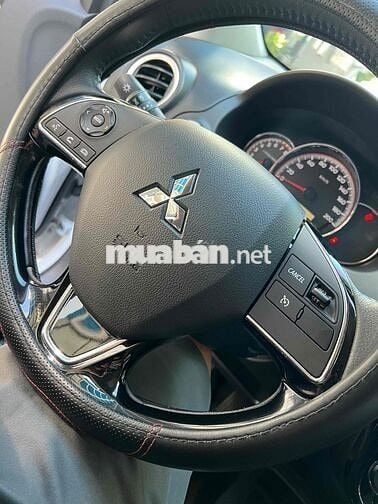 Mitsubishi Attrage 2021 1.2L CVT Premium - 14000km