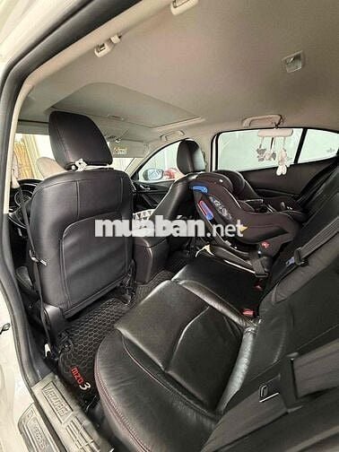 MazDa 3 xe gia đình