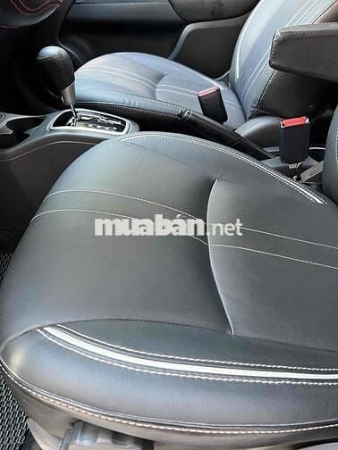Mitsubishi Attrage 2021 1.2L CVT Premium - 14000km
