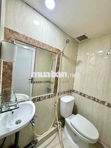 Căn hộ mini cao cấp thang máy bảo vệ sát cầu chữ Y Quận 5