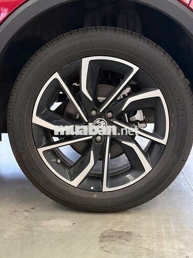 MG ZS 2025 Lux- rẻ hơn mới 70tr- siêu lướt 1000km