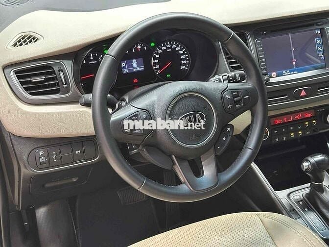 Kia Rondo 2019 số tự động - 24000 km